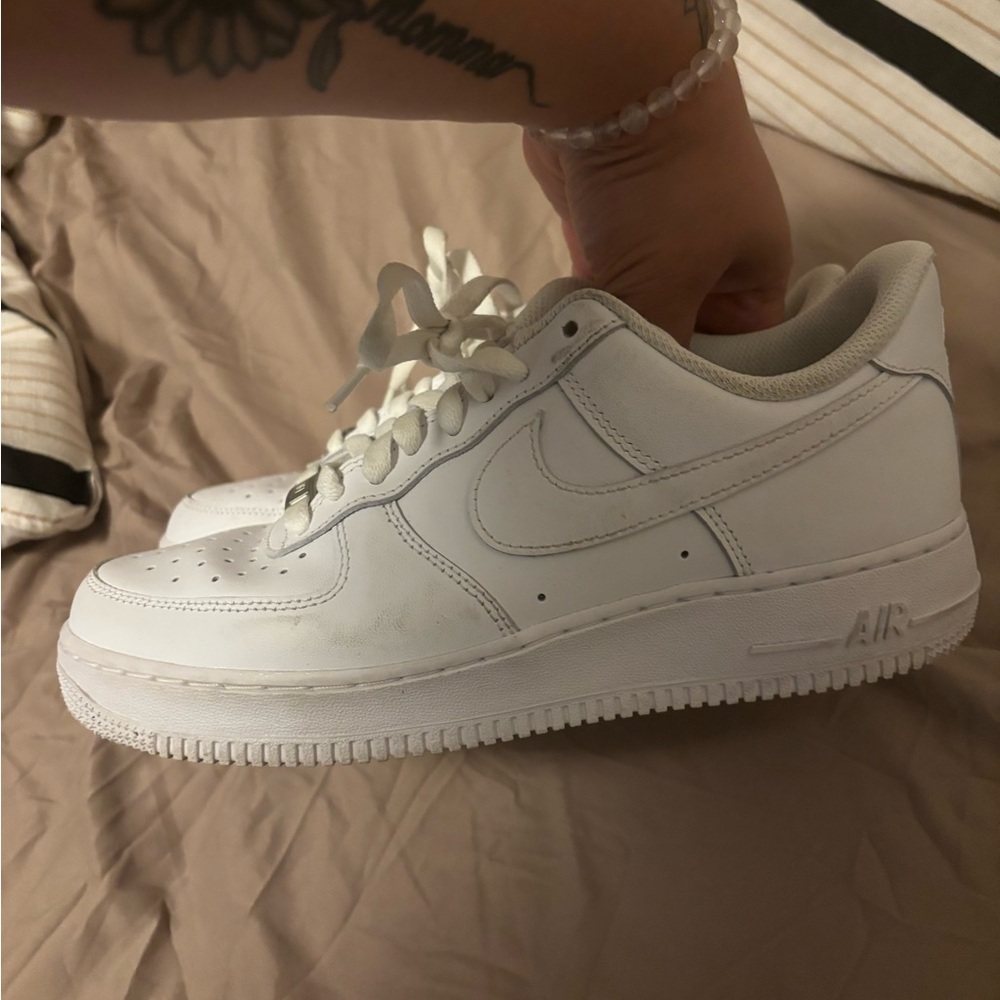 White AF1s